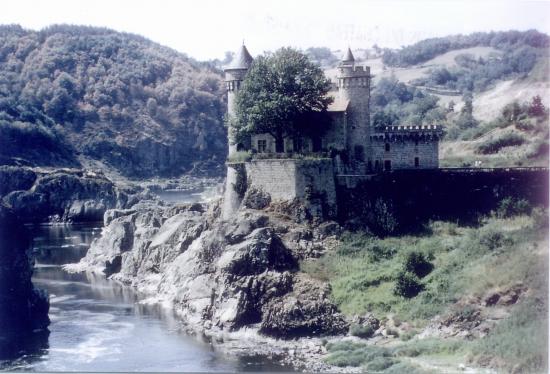 ChateauSec.jpg